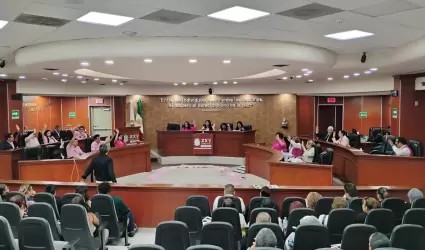 Dan a conocer nueva integracin del Grupo Parlamentario de Morena