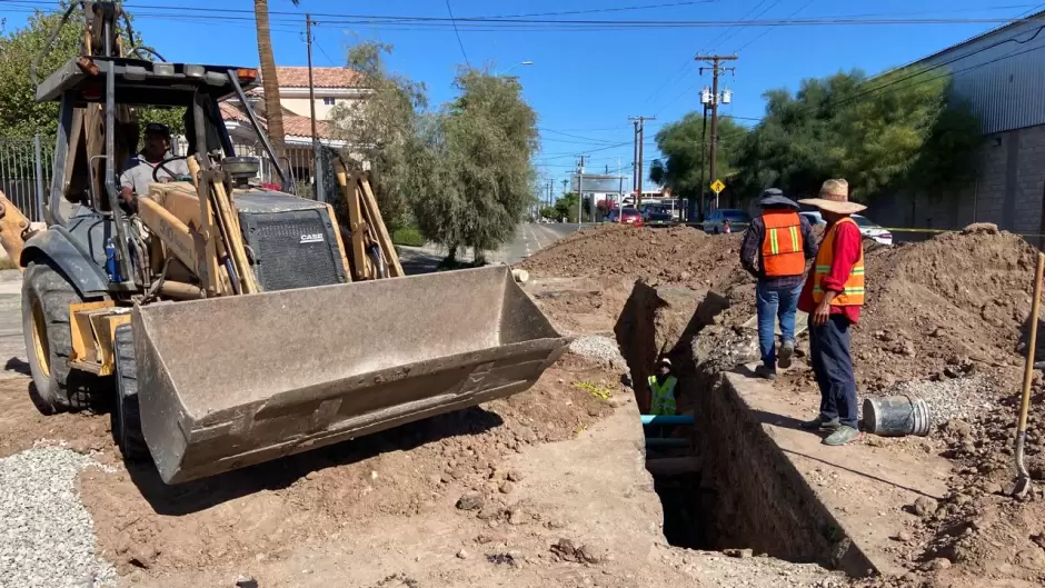 Avanza construccin de subcolector pluvial en colonia Nueva