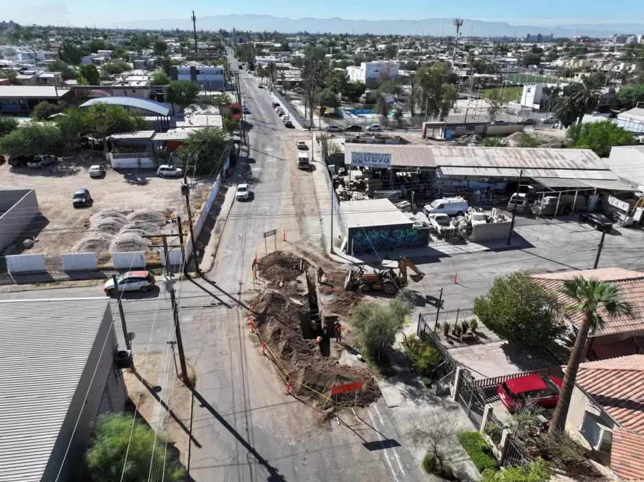 Avanza construccin de subcolector pluvial en colonia Nueva