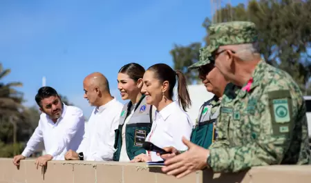 Presidenta de Mxico y Gobernadora de BC realizan recorrido por planta de tratam