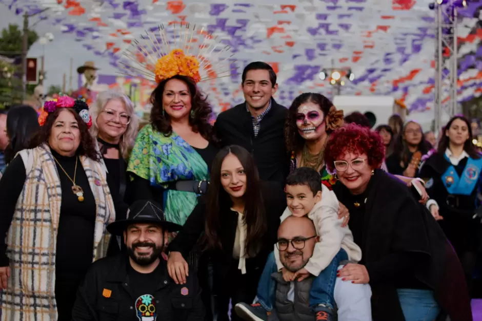 Celebra Romn Cota actividades del Da de Muertos en Tecate