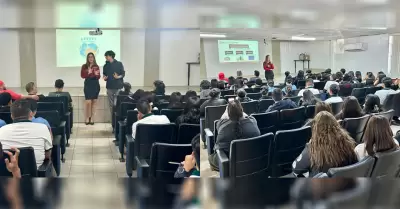 Estudiantes del CONALEP son capacitados por COEPRIS BC