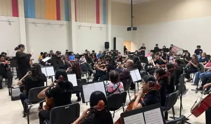 Ofrece orquesta el centinela msica clsica en concierto inmersivo