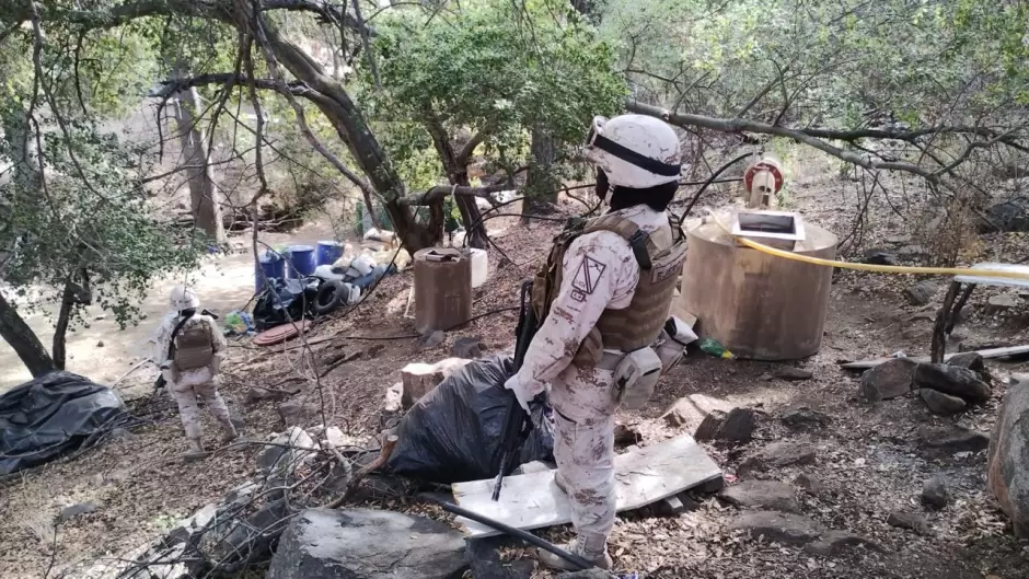 Ejrcito Mexicano asegura laboratorio clandestino en Ensenada