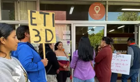 Manifestacin de padres de familia de "La Eti"