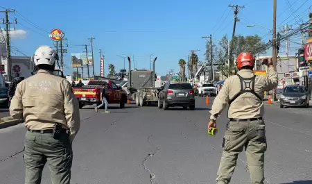 Controlaron fuga de gas en clnica 20 del IMSS; evacuaron a 523 personas