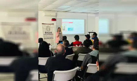 Promueve economa e innovacin programas de apoyo y emprendimiento entre estudia