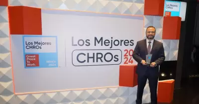 Por 3er ao consecutivo, reconocen a Ruba por tener uno de "Los Mejores CHRO's" 