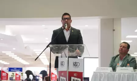 Participa Armando Ayala en arranque del Buen Fin