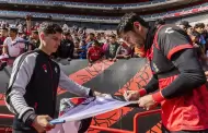 Aficin Xoloitzcuintle apoy a su equipo en el entrenamiento rojinegro