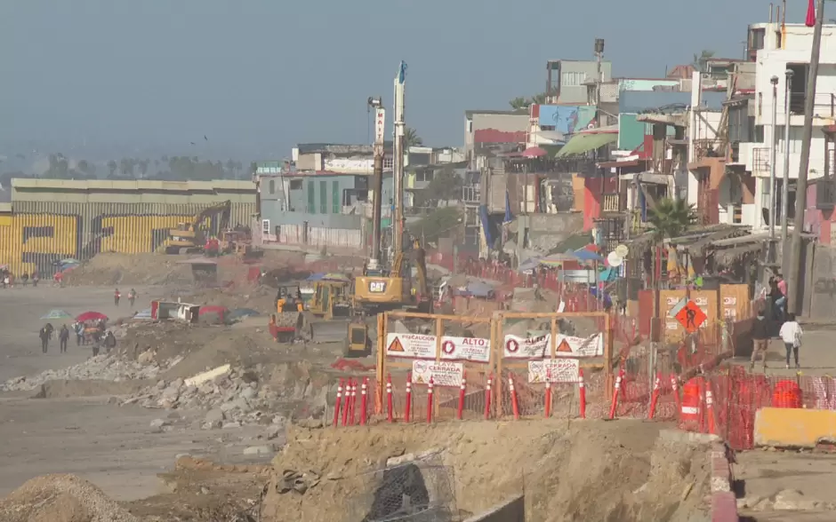 Peligro en Playas de Tijuana por marea alta