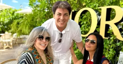 Cristian Castro y Mariela Snchez con Vernica Castro