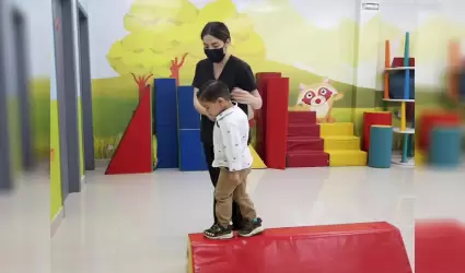 Contin�an las sesiones de estimulaci�n temprana en las unidades de salud de Mexi