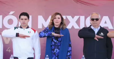 Desfile cvico-militar en Mexicali por el 114 aniversario de la Revolucin Mexic