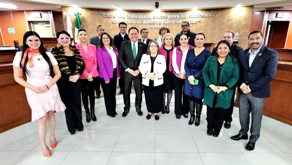 Presenta glosa titular de la Secretara de Salud ante comisin que preside la diputada Gloria Miramontes