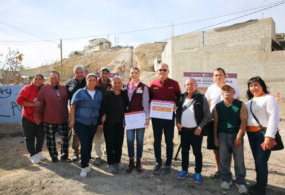 Obra de introduccin de agua potable en el ejido Lzaro Crdenas 3ra Seccin