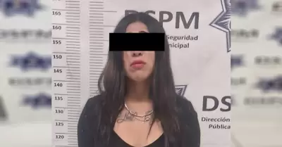 Detienen a mujer por portacin de arma prohibida y vinculacin con robo a casa h