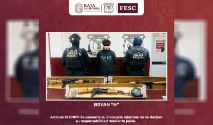 Tras persecucin, FESC detiene a joven en posesin de armas largas