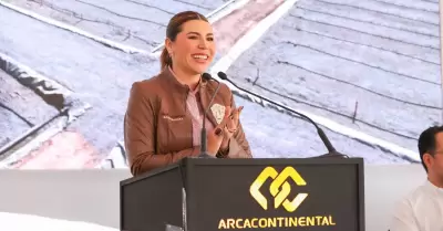 Inaugura gobernadora Marina del Pilar humedal artificial en el Valle de Mexicali