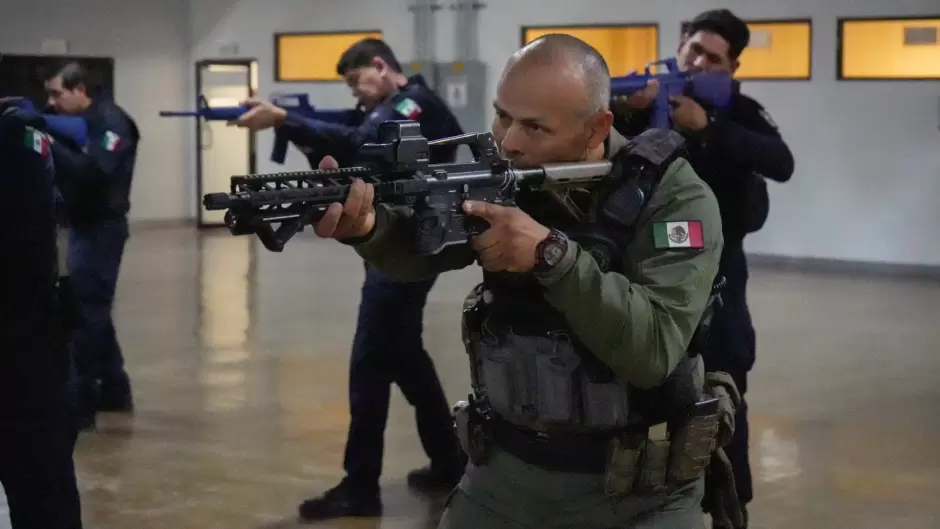 Capacitacin de policas municipales en Tijuana