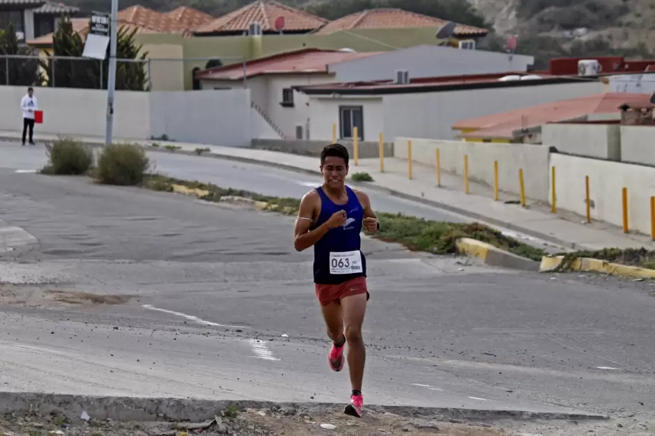 Dcima Carrera Atltica del Colegio de Ingenieros Civiles de Ensenada