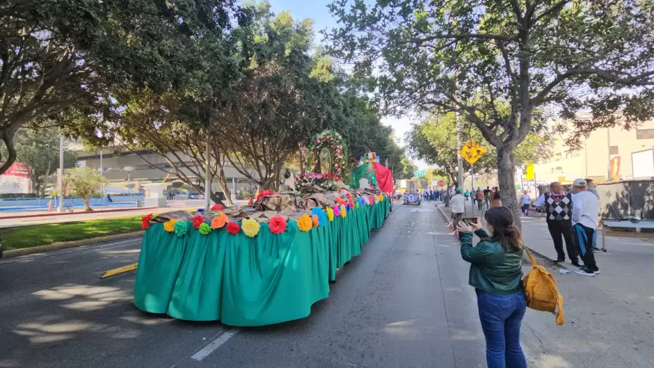 Peregrinacin a la Catedral de Guadalupe en Tijuana