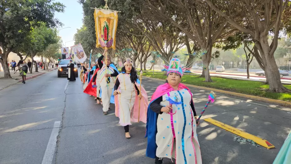 Peregrinacin a la Catedral de Guadalupe en Tijuana