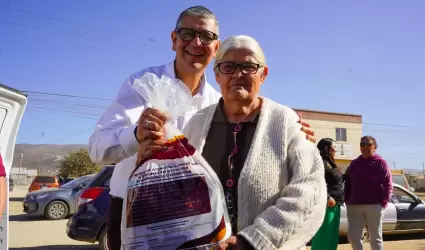 Benefician a 200 familias con apoyos alimentarios