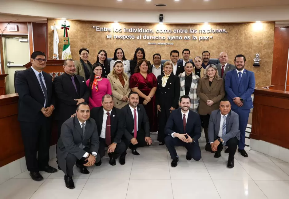 Presenta fiscal de Baja California presupuesto de egresos para el ejercicio 2025