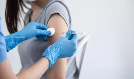 inyecci�n vacuna vacunaci�n jeringuilla inyecte prevenci�n