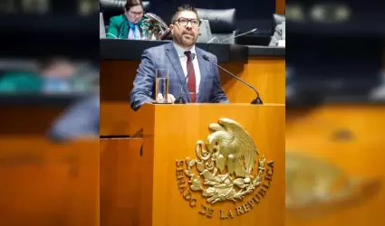 Armando Ayala mesas de trabajo