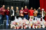 Romn Cota entrega cenas y regalos a las familias que ms lo necesitan a travs del Operativo Santa