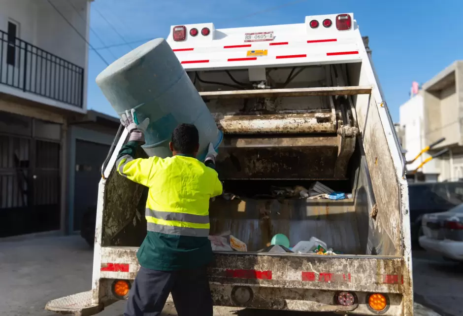 Arranque a nueva ruta de recoleccin de basura en la colonia Lomas del Refugio