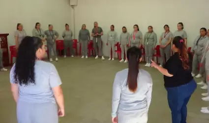 M�s de 30 mil personas beneficiadas con los talleres y presentaciones art�sticas