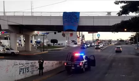 Mantas en puentes de Culiacn