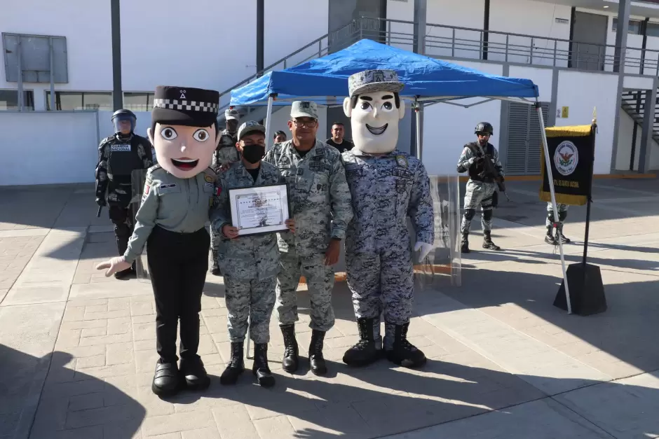 Harish Vicente cumple su sueo de ser Guardia Nacional honorario