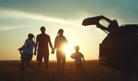 Familia jugando