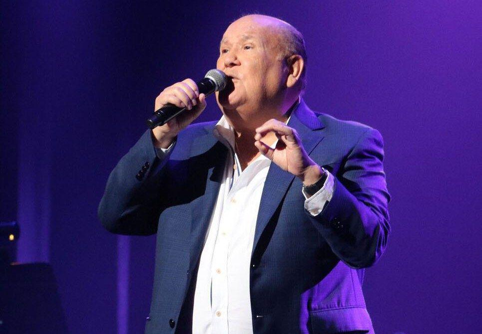 Leo Dan, la voz inmortal de la música latina, falleció a los 82 años -  Uniradio Informa Baja California