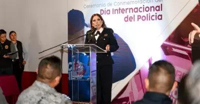 Gobierno de Ensenada honra a policas por su destacada trayectoria y servicio