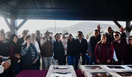 Alcaldesa Roco Adame entrega renovado parque en Rancho 40