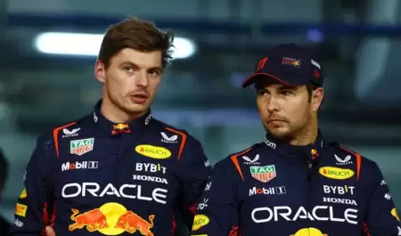 Max Verstappen y Checo Prez