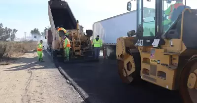 Se han atendido 77 mil 800 baches en la red carretera federal libre de peaje: SI