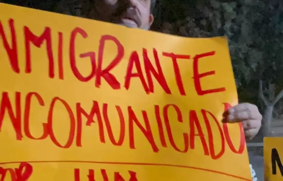 Protestan en albergue gape por la liberacin de cinco turistas colombianos