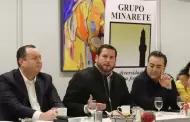 Se rene presidente municipal Ismael Burgueo con integrantes del grupo Minarete