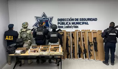 Aseguran armas, cargadores, cartuchos y vehculos