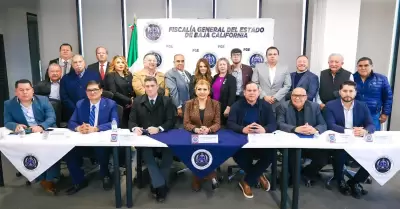 FGE realiza toma de protesta del director estatal de fiscal enlace contigo