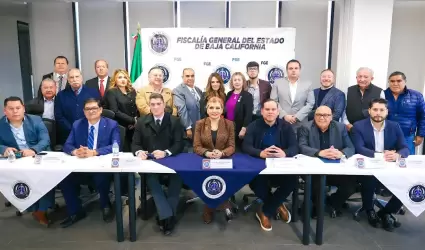 FGE realiza toma de protesta del director estatal de fiscal enlace contigo