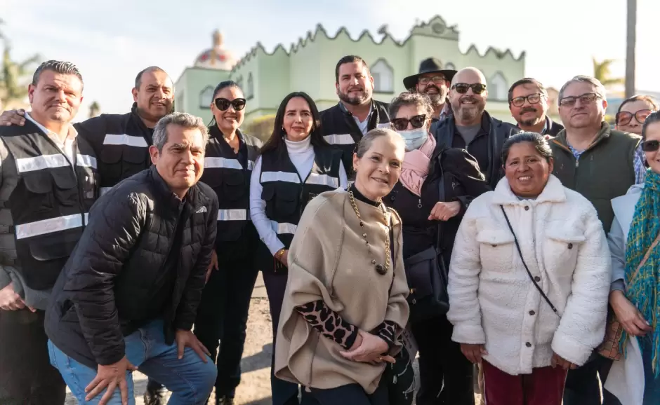 Arranque a trabajos de mantenimiento de vialidades en Lomas de Agua Caliente