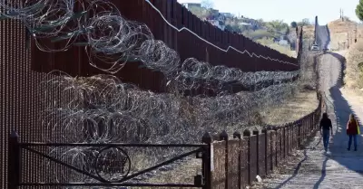 La patrulla Fronteriza (Border Patrol) de Nogales, Arizona, increment los patru