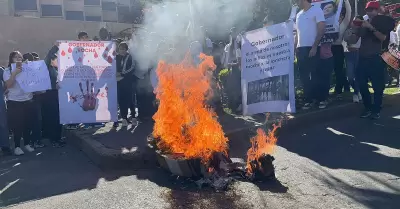 Marcha en Culiacn contra la violencia y por la renuncia del gobernador Rubn Ro